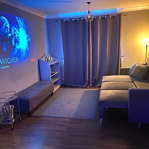  Apartment Lovely, Two Bedroom Central Location